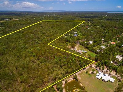260 Illoura Place, Cooroibah