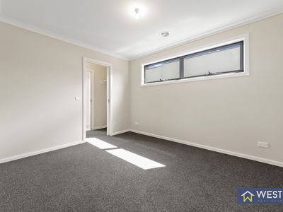 20 Aylesbury Terrace, Werribee