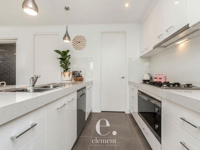 2 / 4 Belcher Street, Hamlyn Heights