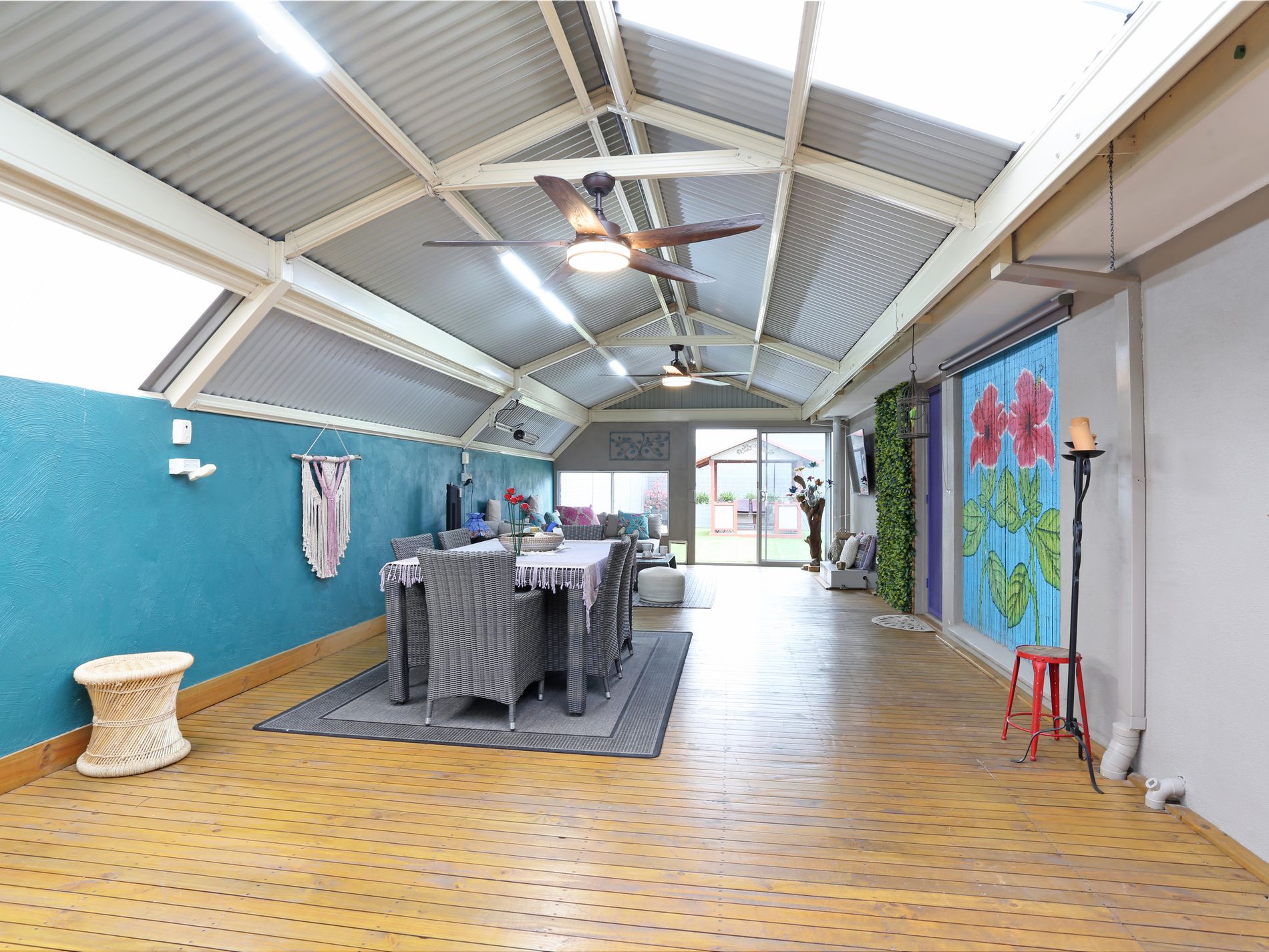 3 Regent Street, Whittington