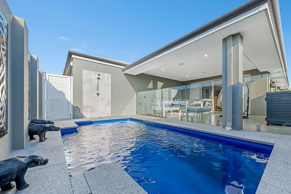 18 Minstrell Way , Madora Bay