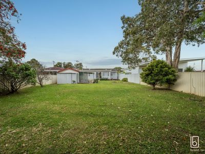 8 Canton Parade, Noraville