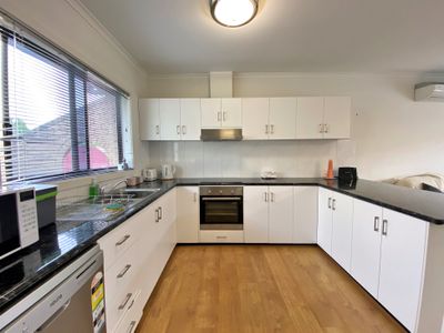 3 / 549 Ebden Street, South Albury