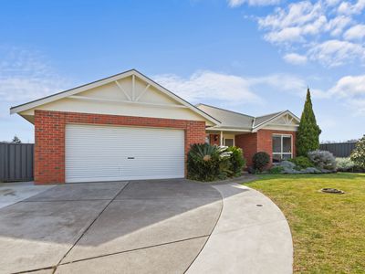 20 Pelican Court, Sale