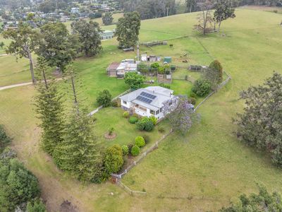 329 Lakeside Drive, Mallacoota