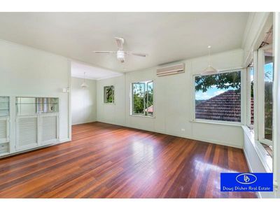 22 Newcomen Street, Indooroopilly