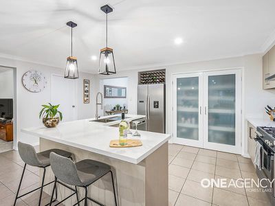 8 Cobbin Cct, Redbank Plains