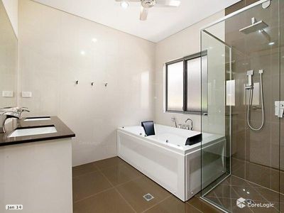 14 Deane Crescent, Rosebery