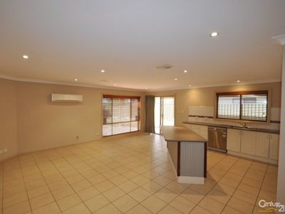 22 Cardiff Arms Avenue, Dubbo
