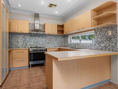 144C Surrey Road, Rivervale