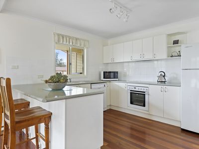 90 Lake Conjola Entrance Road, Lake Conjola