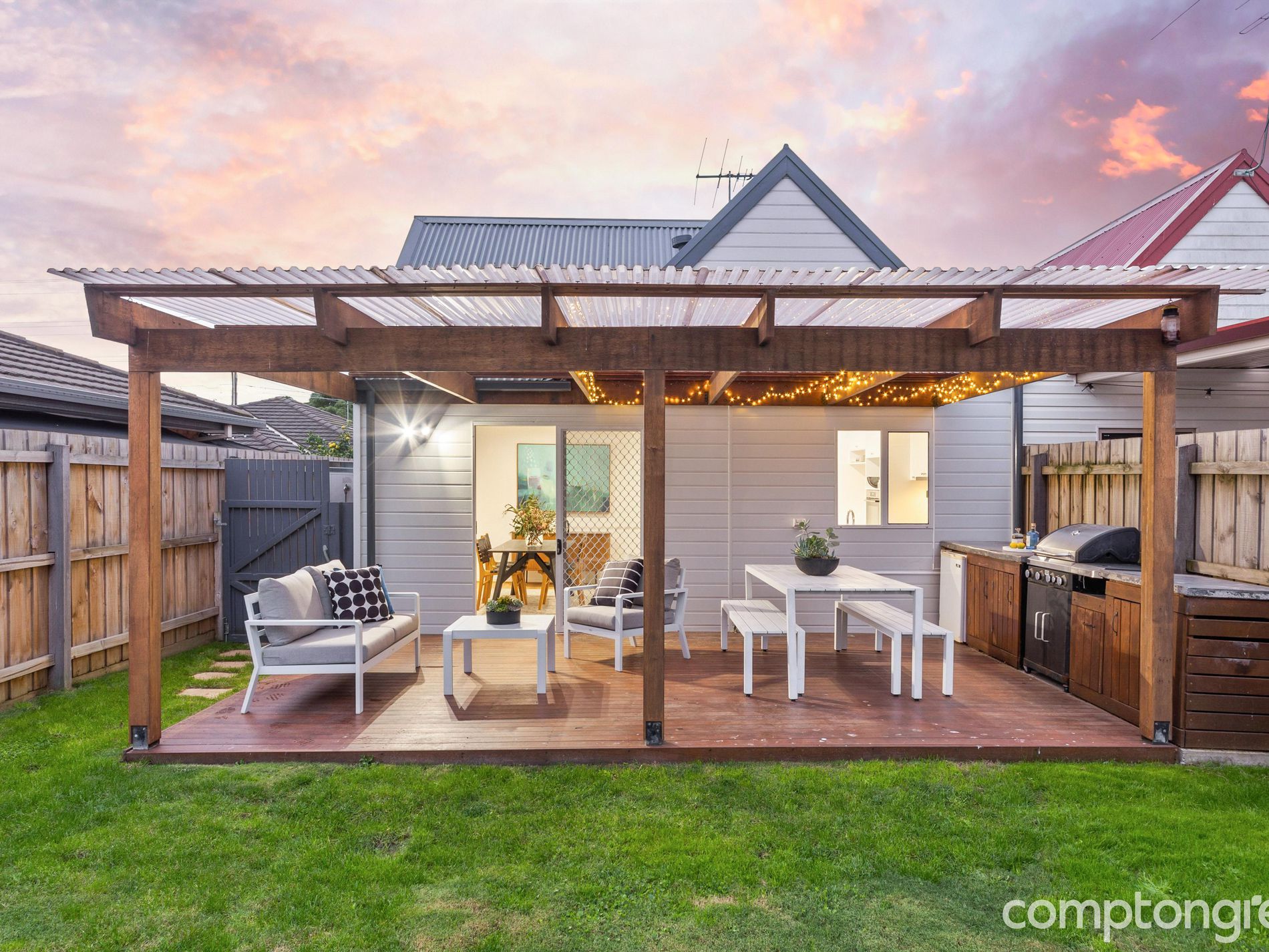 2 / 143 Mitchell Street, Maidstone