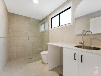 28 Nicholson Crescent, Toukley