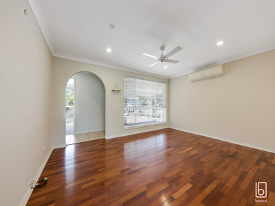 11 Fourth Avenue, Toukley