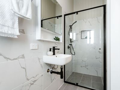 1 New Chum Road, Dinmore