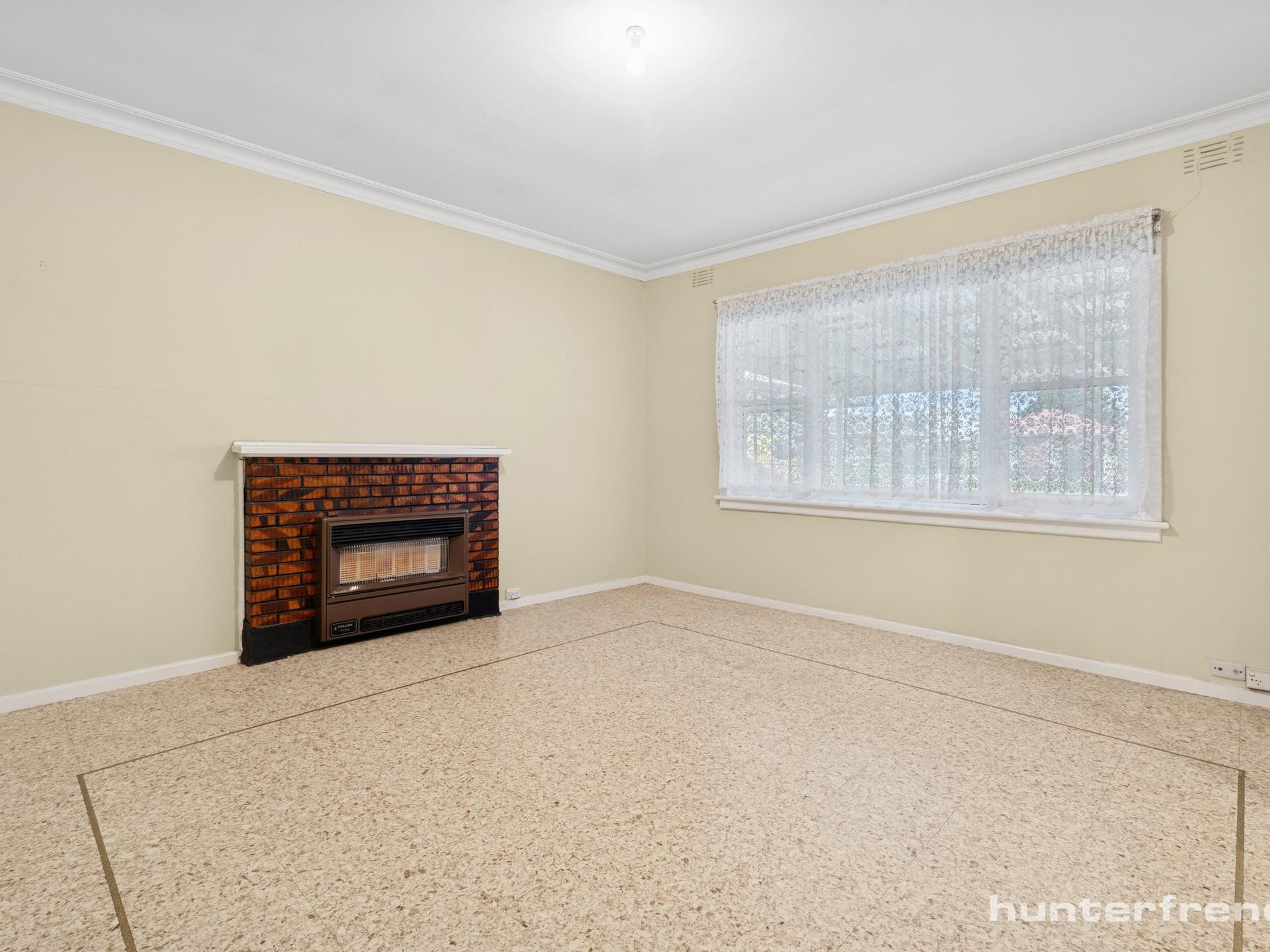 12 Bruce Street, Laverton