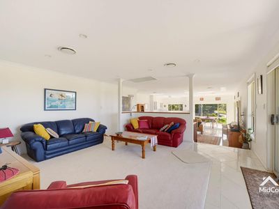 22 Headland Drive, Hallidays Point