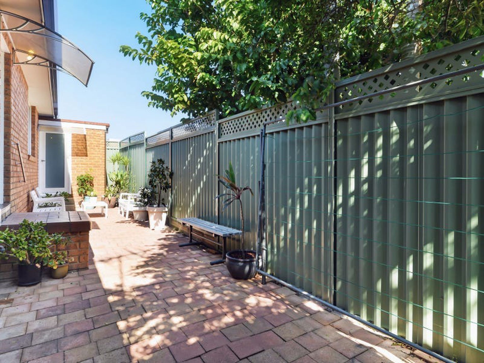 2 / 22 Horner Avenue, Mascot