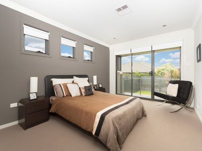13 Haywards Bay Drive, Haywards Bay