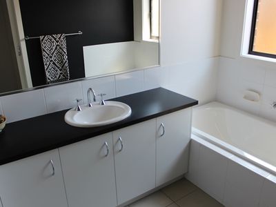10-11 Viogner Place, Waurn Ponds