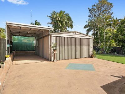 6 Cambuca Court, Tewantin