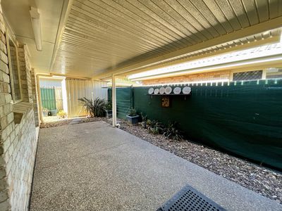 1 Twolyn Street, Urangan