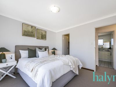 9 / 23 Kirkham Hill Terrace, Maylands