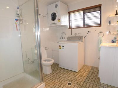 2 / 22A Kumbari Street, Rochedale South