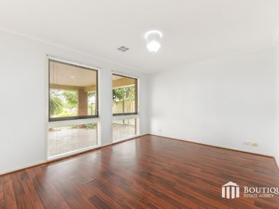18 George Chudleigh Drive, Hallam
