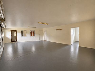 10-12 Crouch Avenue, Atherton