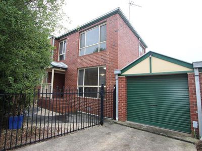 2 / 328 Aberdeen Street, Manifold Heights