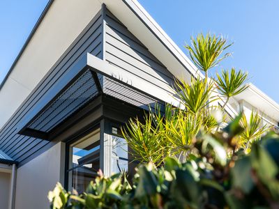 404 Kingsway, Landsdale