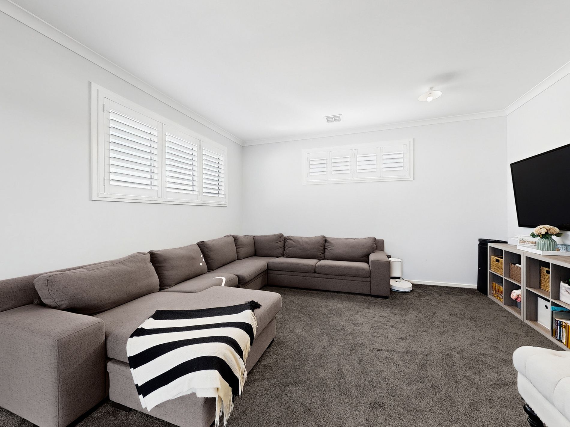 7 Cummins Street, Officer