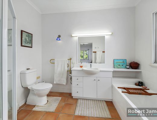 QUEENSLANDER LOVED & CHERISHED IN OLD TEWANTIN image 14 QUEENSLANDER LOVED & CHERISHED IN OLD TEWANTIN image 14