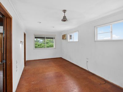 11 Bull Crescent, Bowen