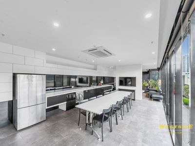 1005 / 200 Spencer Street, Melbourne