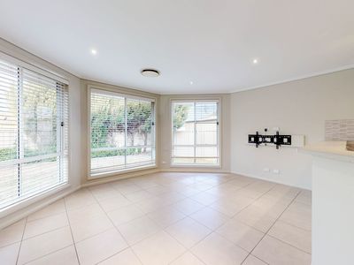 450 WHEELERS LANE, Dubbo