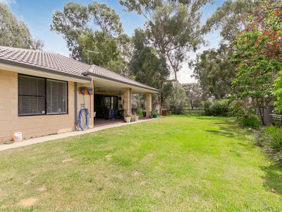 945 Nicholson Road, Oakford