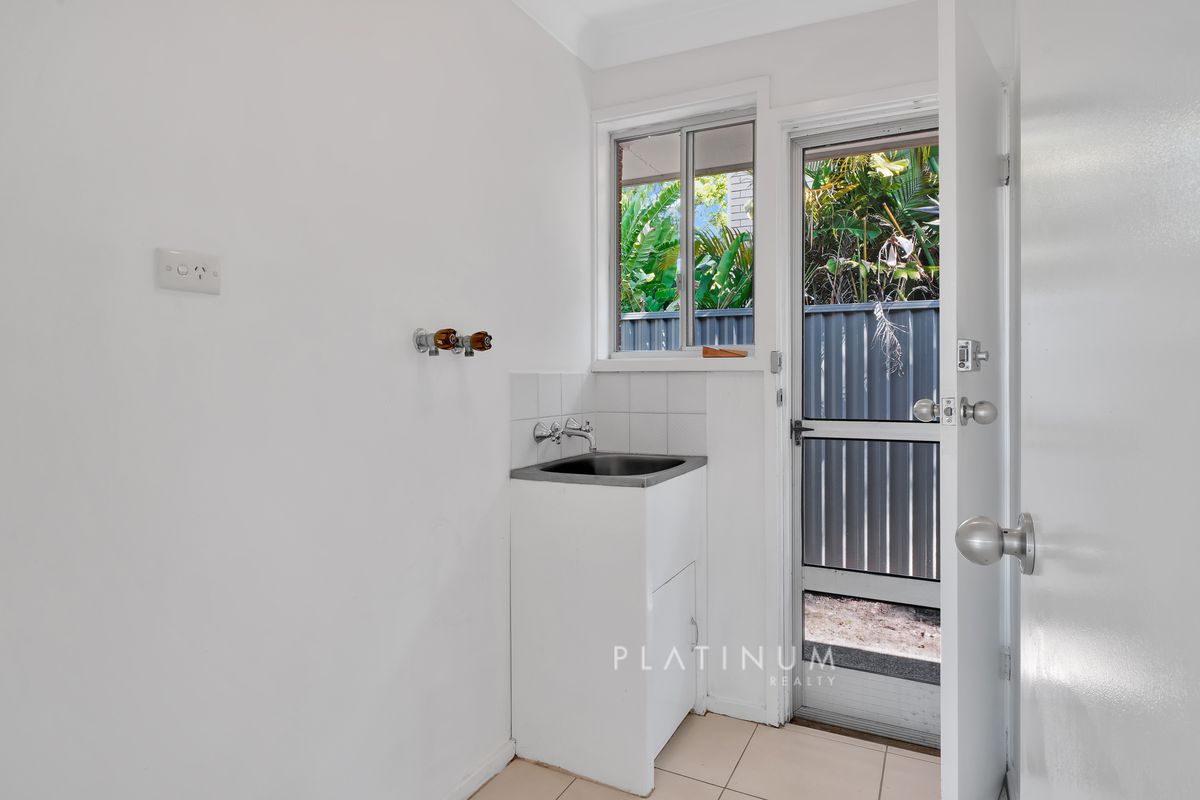 2 / 71 Laguna Avenue, Palm Beach