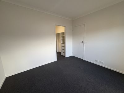 17 Shiraz Avenue, Fraser Rise