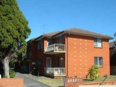 6 / 10 Peterborough Avenue, Lake Illawarra
