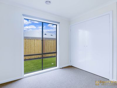 8 Fusion Drive, Wyndham Vale