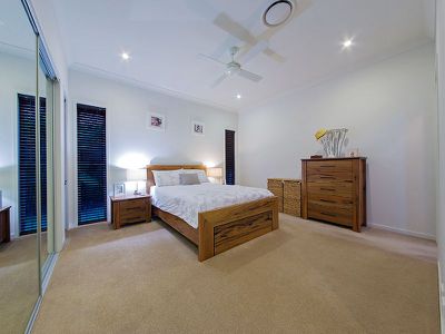 26 Esk Cr, Wakerley