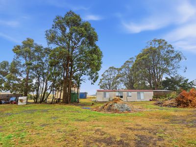 18 Crichton Road, Mount Seymour