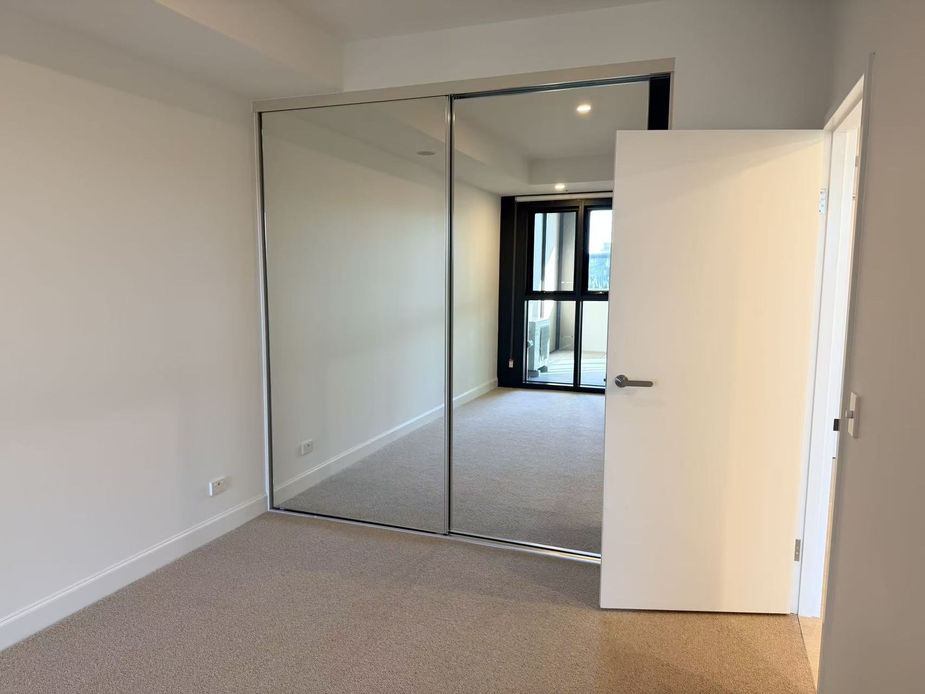 711 / 72 Allara Street, City