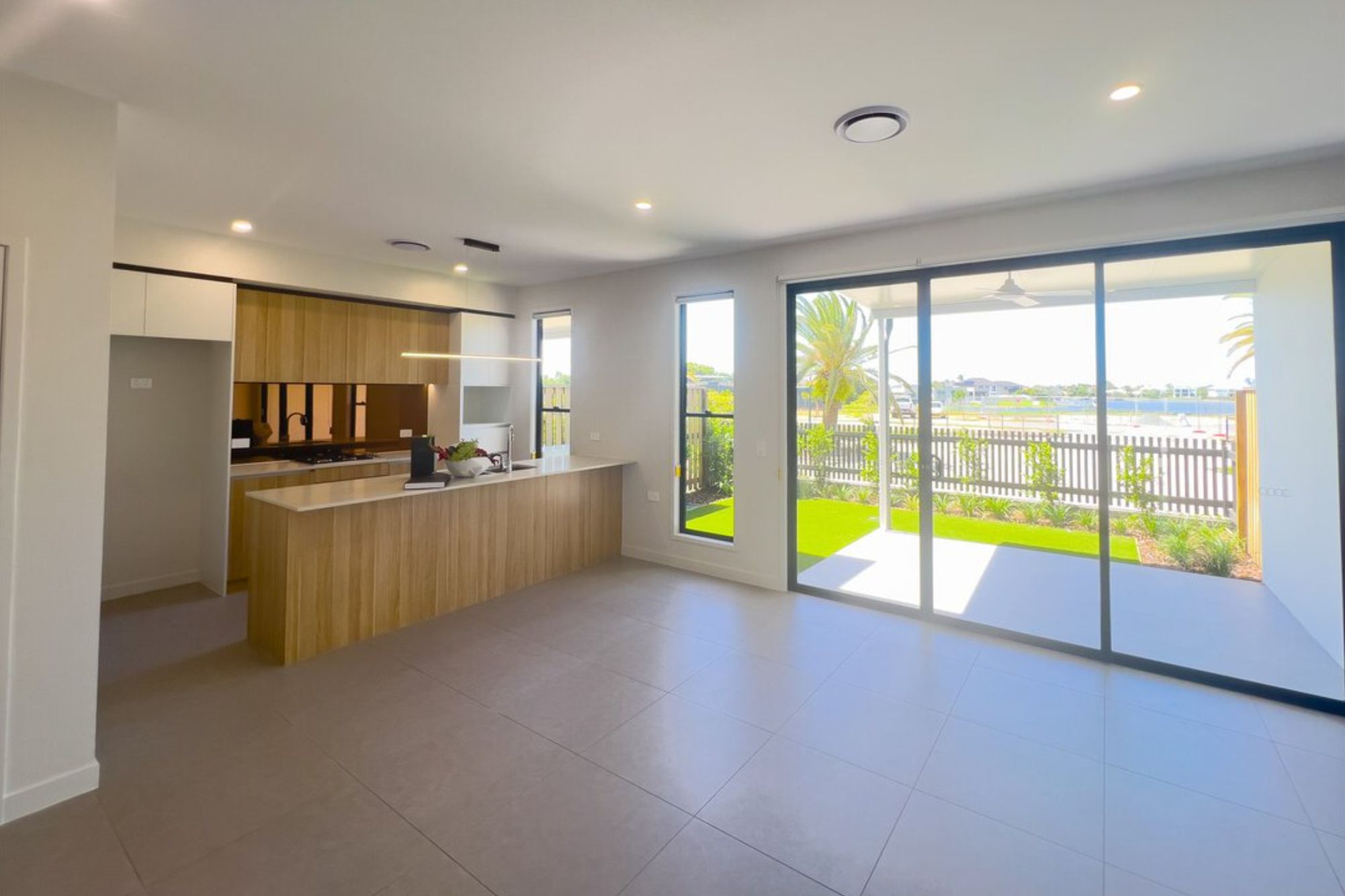 46 / 1 Lake Serenity Blvd, Helensvale