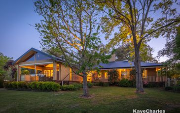 2 Thomson Road, Beaconsfield Upper