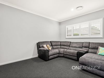 3 Hollow Way, Calderwood