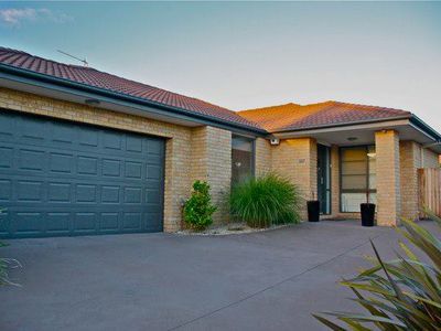 167 Halloran Drive, Jerrabomberra