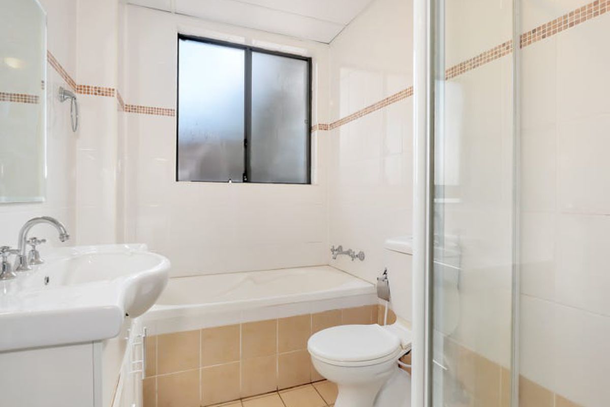 6 / 11-13 Crane Street, Homebush